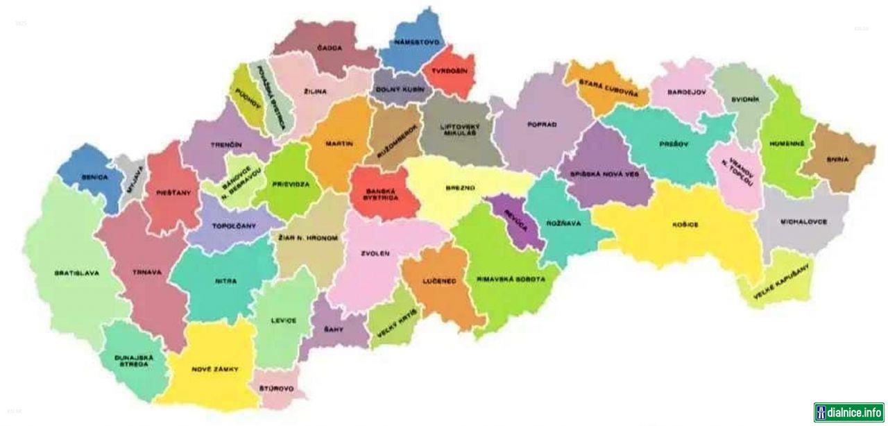 3825 Mapa nového správneho delenia SR — okresy