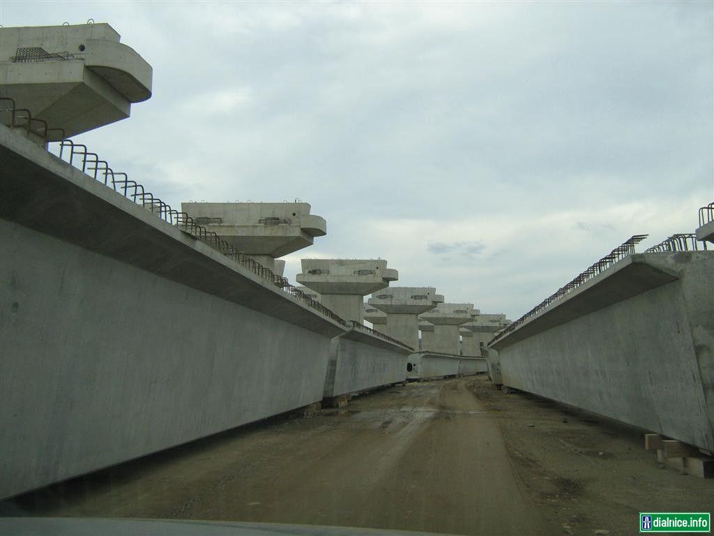 Výstavba dialnice v Rumunsku na úseku Suplacu de Barcău - Borş