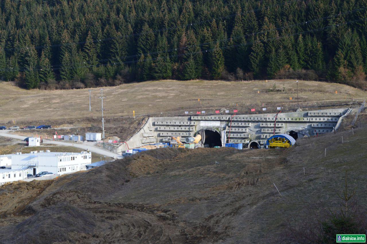 Tunel Višnové - západný portál