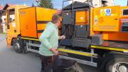 Skuska stroja na opravu vytlkov v Presove
